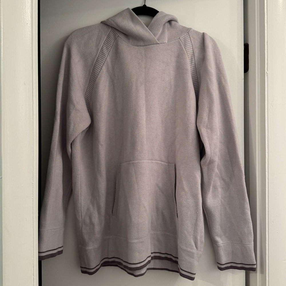 Lululemon sweatshirt